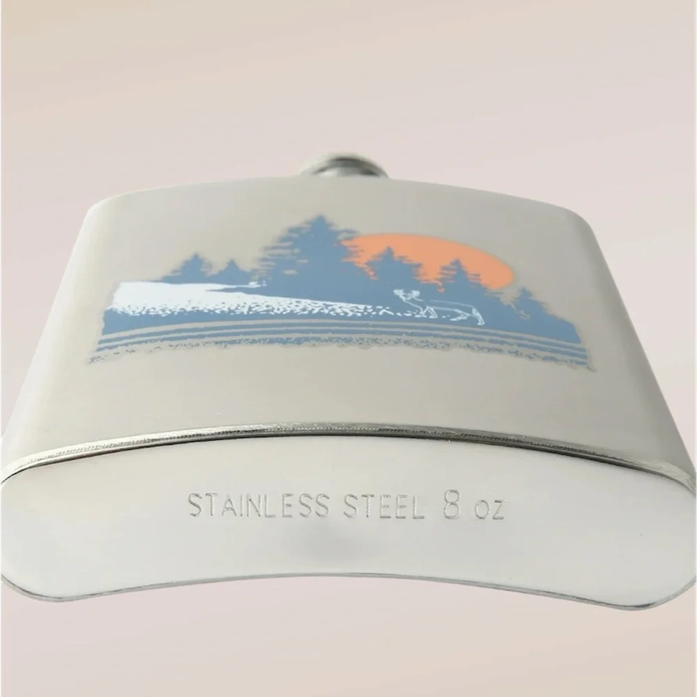 Ozark Trail 7.5 Stainless Steel Flask with Funnel Deer Design New In Box - Picture 8 of 9